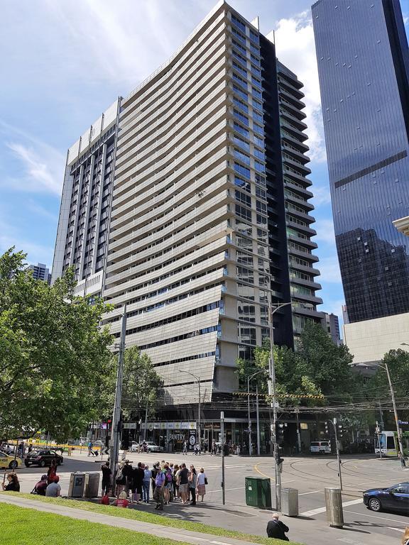 Readyset Apartments At Liberty Melbourne Buitenkant foto