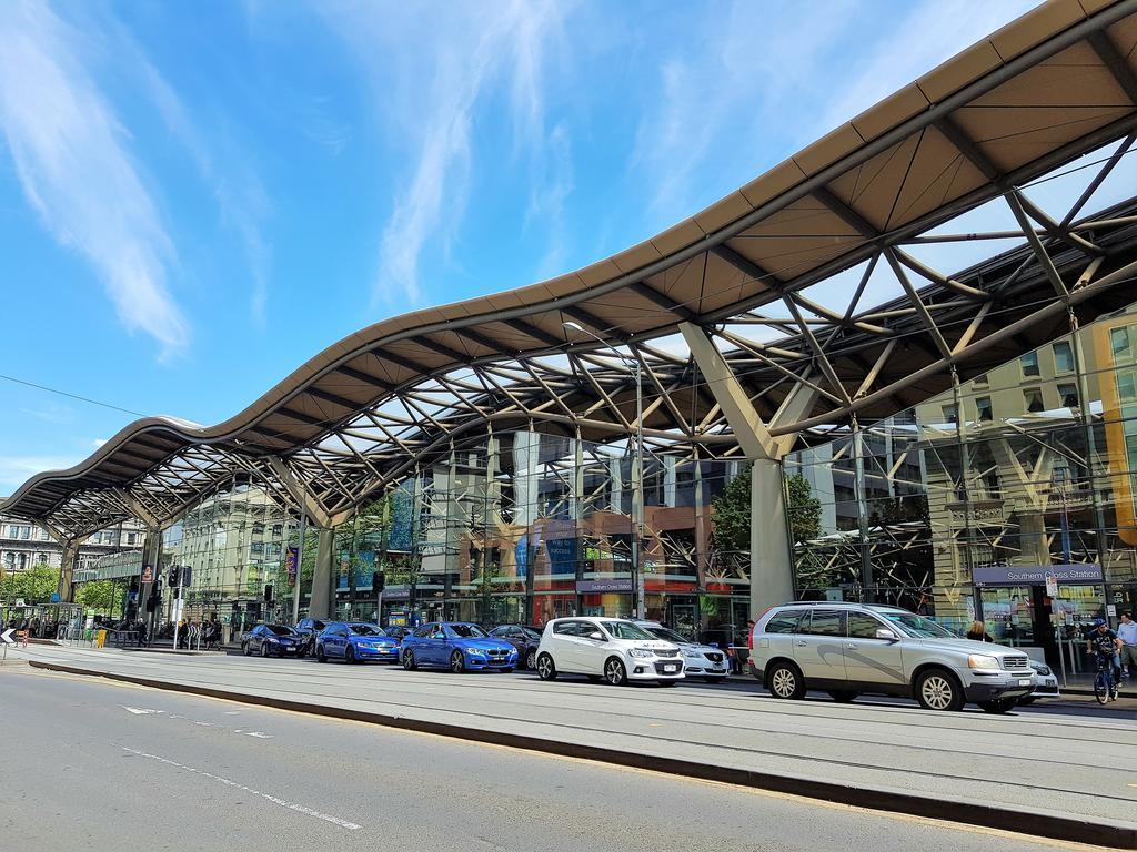 Readyset Apartments At Liberty Melbourne Buitenkant foto