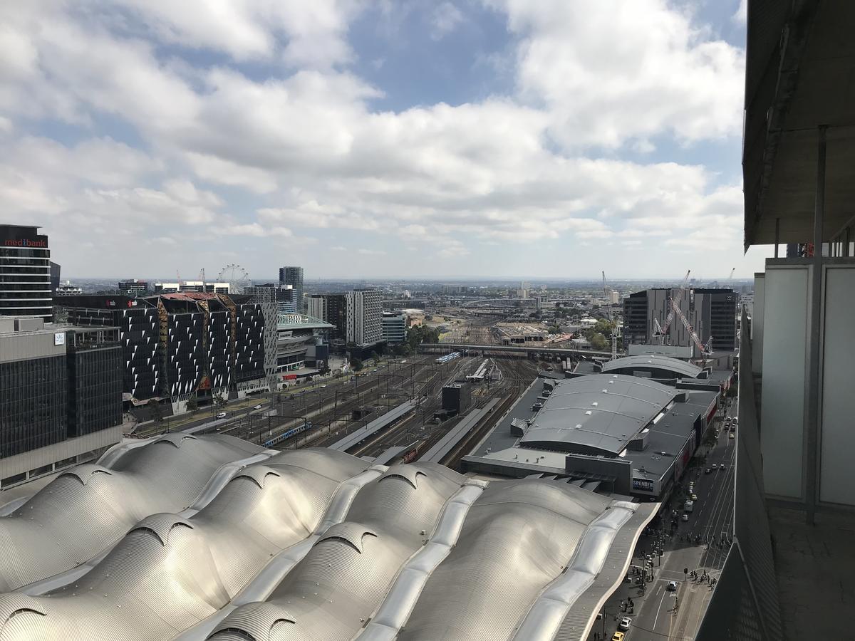 Readyset Apartments At Liberty Melbourne Buitenkant foto